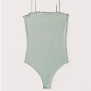 BNWT Ruffle Trim bodysuit